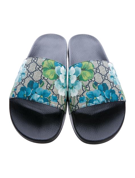 gucci slides bloom blue.